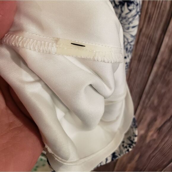 Guess Dress   - Picture 6 of 14